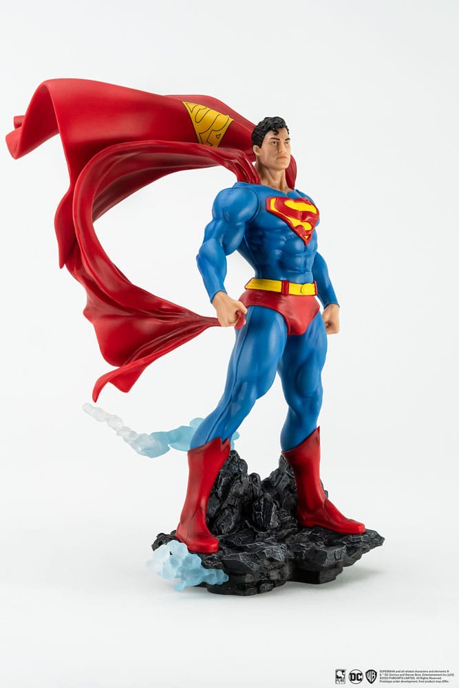 Superman PX PVC Statue 1/8 Superman Classic Version 30 cm - Preorder - ETA: 23.11.2025