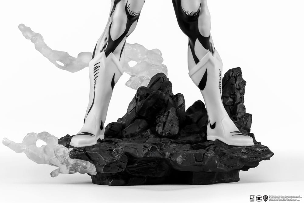Man of Steel PX PVC Statue 1/8 SDCC 2024 Superman Black & White Version 36 cm - Preorder - ETA: 25.11.2025