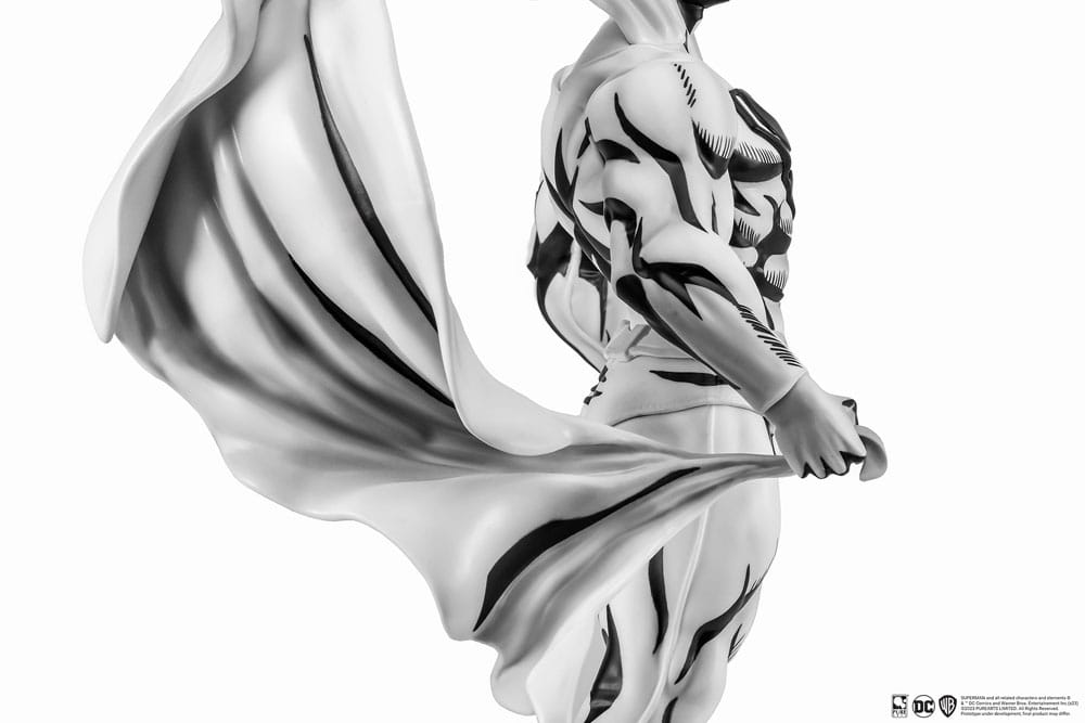 Man of Steel PX PVC Statue 1/8 SDCC 2024 Superman Black & White Version 36 cm - Preorder - ETA: 25.11.2025