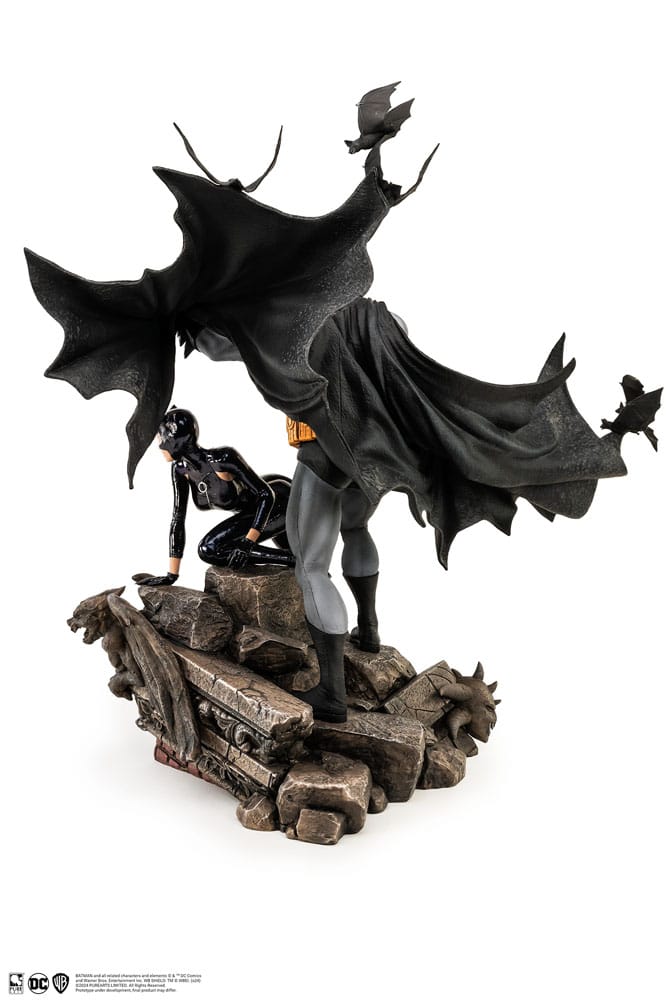 DC Comics Statue 1/4 Batman & Catwoman Reunion 67 cm - Preorder - ETA: 25.02.2026