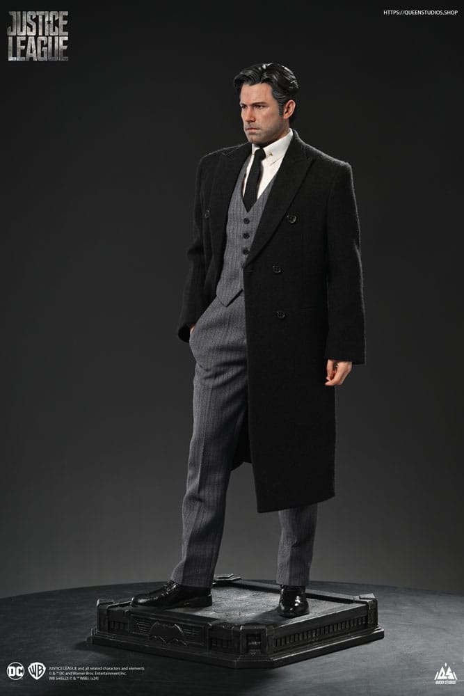 Justice League Statue 1/4 Bruce Wayne (Ben Affleck) 51 cm - Preorder - ETA: 25.11.2025