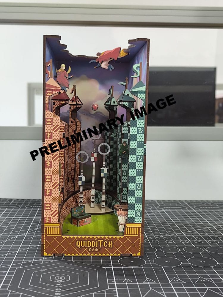 Harry Potter Tiny Adventures Book Nook Mini-Diorama Quidditchfeld 23 cm - Versand: 5-7 Tage nach Bestellung