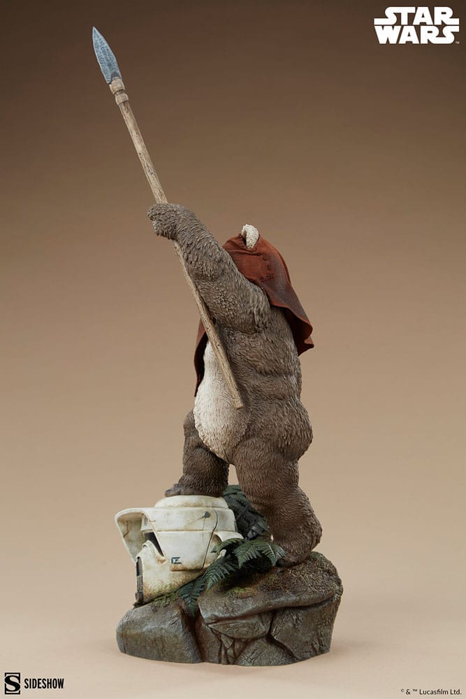 Star Wars: Episode VI - Die Rückkehr der Jedi-Ritter Premium Format Statue Wicket 46 cm - Preorder - ETA: 25.02.2026