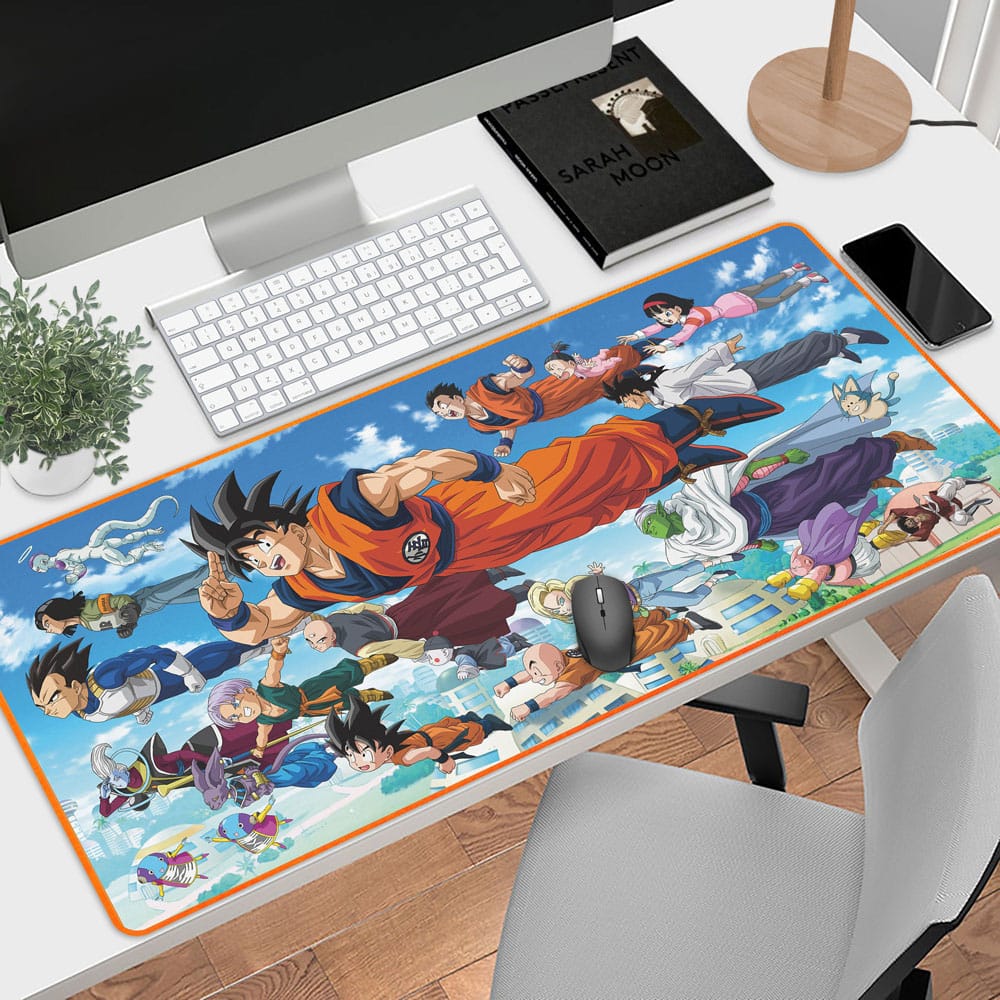 Dragon Ball Z XXL Schreibtischunterlage Goku's Friends - Versand: 5-7 Tage nach Bestellung