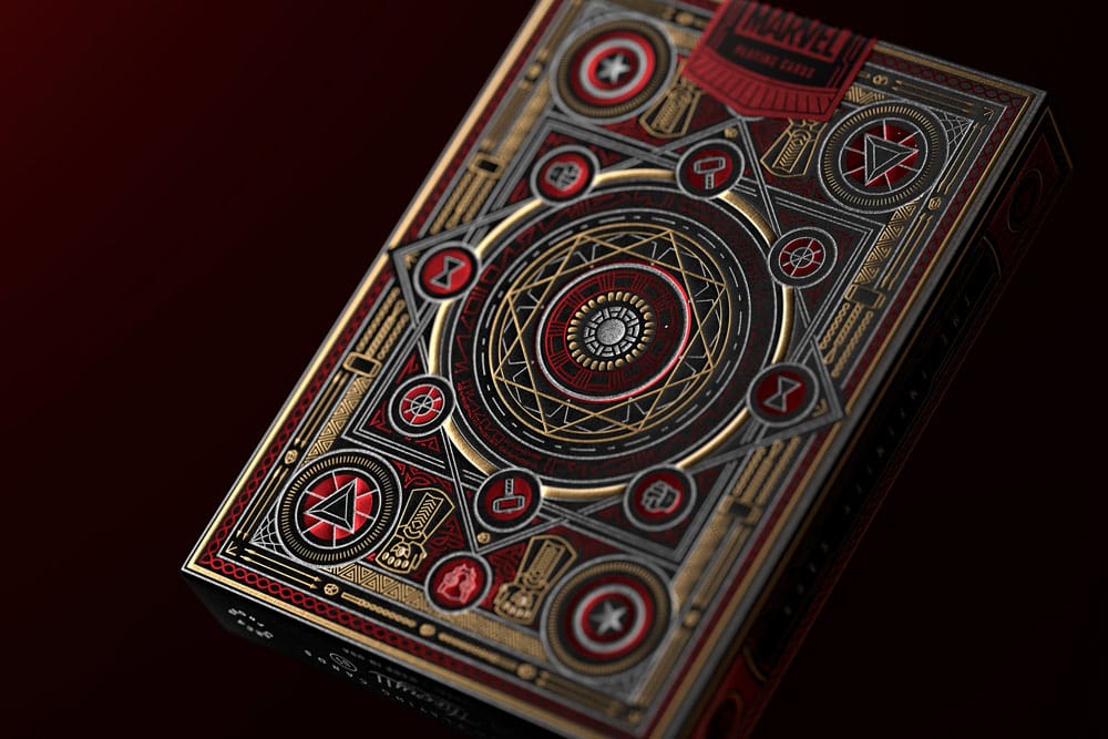 Avengers - The Infinity Saga Spielkarten Red Version - Preorder - ETA: 20.01.2026