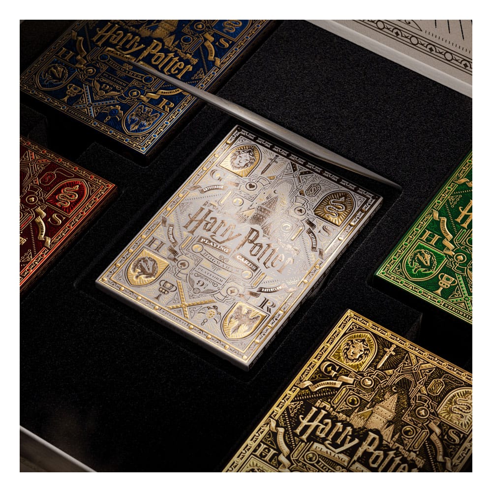 Harry Potter Spielkarten Box Set (4 Decks) - Versand: 5-7 Tage nach Bestellung