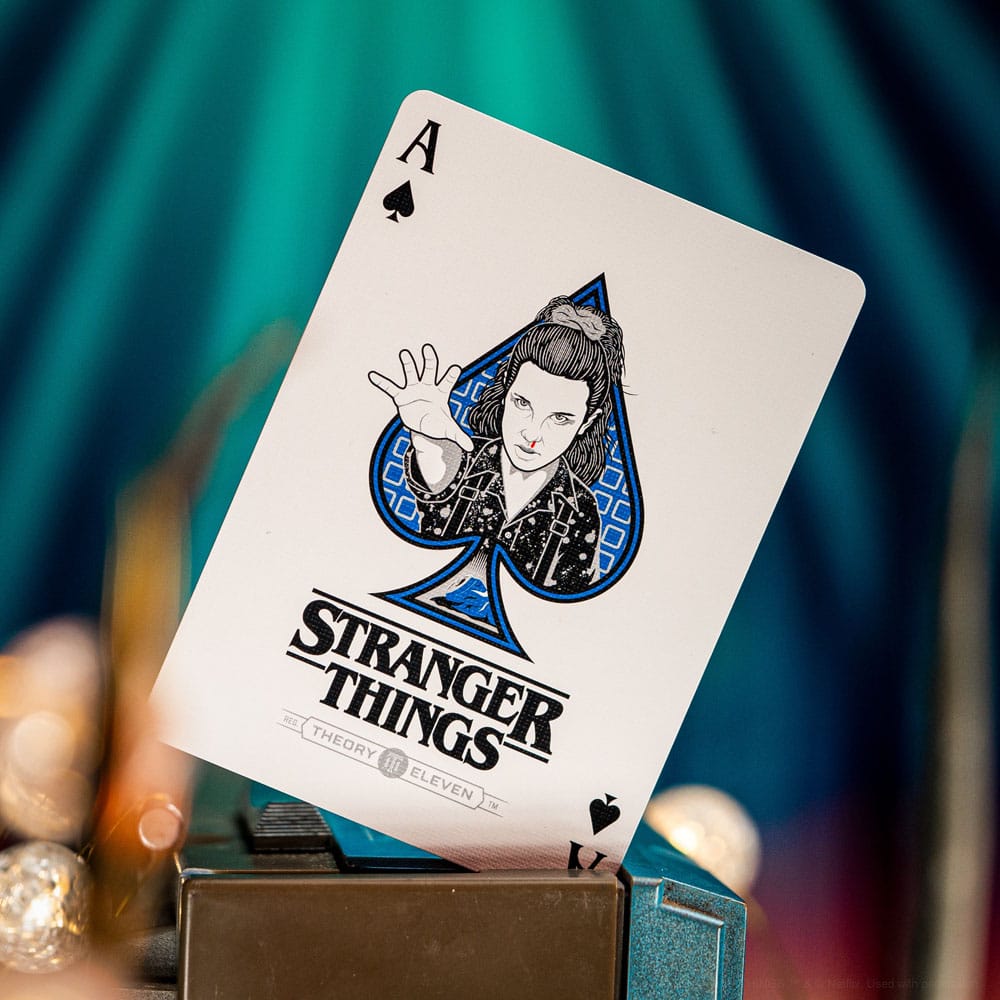 Stranger Things Spielkarten Box Set (3 Decks) - Versand: 5-7 Tage nach Bestellung