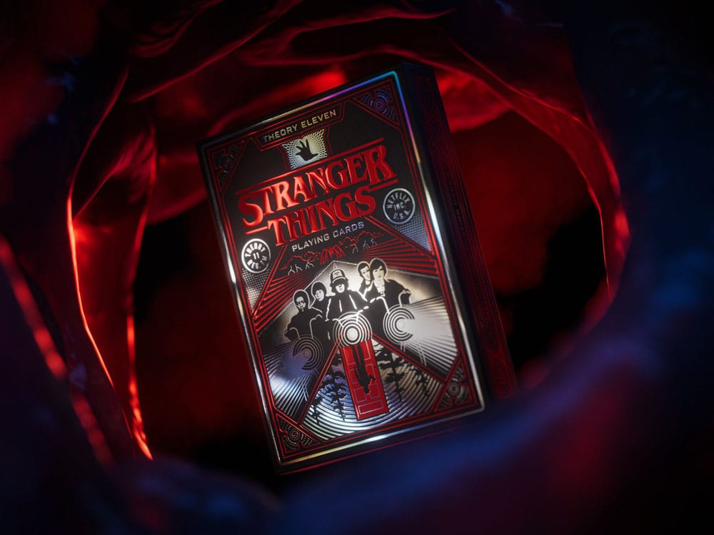 Stranger Things Spielkarten Box Set (3 Decks) - Versand: 5-7 Tage nach Bestellung