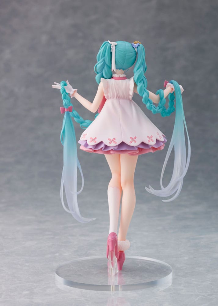 Hatsune Miku PVC Statue Hatsune Miku Wonderland Rapunzel Ver. 18 cm - Versand: 5-7 Tage nach Bestellung