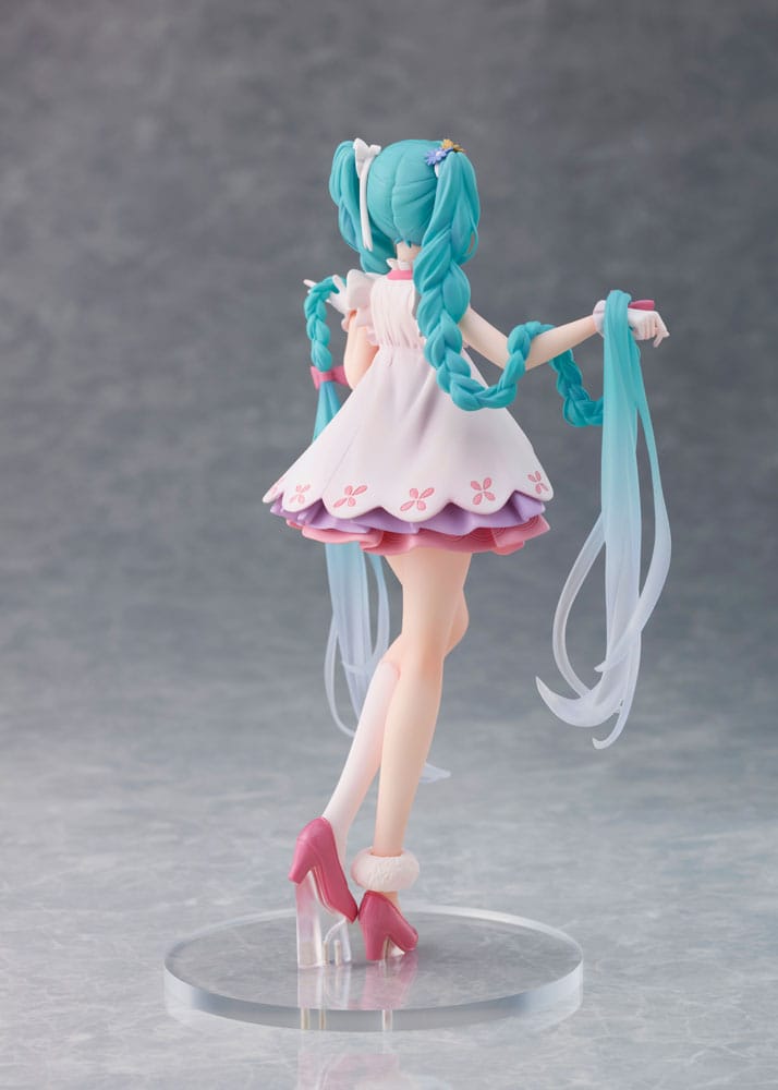 Hatsune Miku PVC Statue Hatsune Miku Wonderland Rapunzel Ver. 18 cm - Versand: 5-7 Tage nach Bestellung