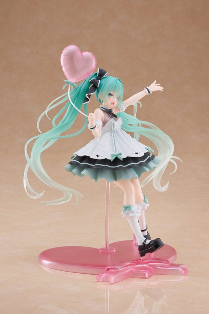 Hatsune Miku AMP+ PVC Statue Hatsune Miku Birthday 2025 Party Ver. 21 cm - Preorder - ETA: 25.10.2025