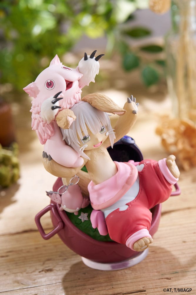 Made in Abyss: The Golden City of the Scorching Sun AMP+ PVC Statue Nanachi My Treasure Reissue 16 cm - Preorder - ETA: 25.12.2025