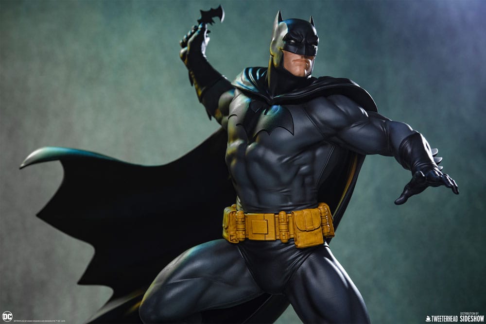 DC Comics Maquette 1/6 Batman (Black and Gray Edition) 50 cm - Versand: 5-7 Tage nach Bestellung