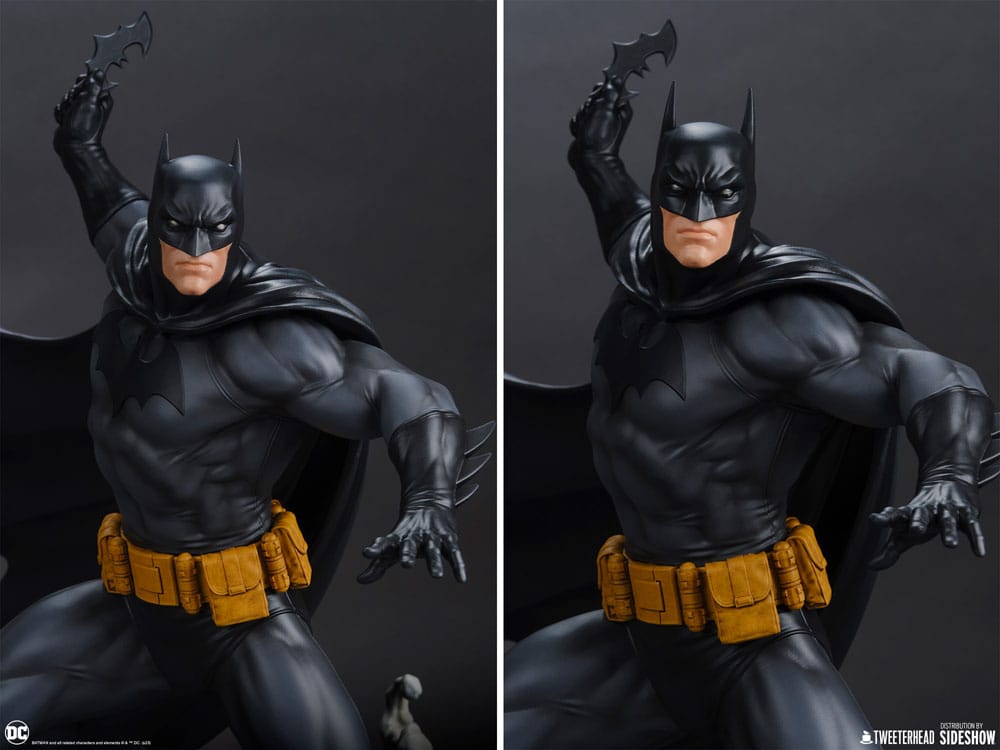 DC Comics Maquette 1/6 Batman (Black and Gray Edition) 50 cm - Versand: 5-7 Tage nach Bestellung