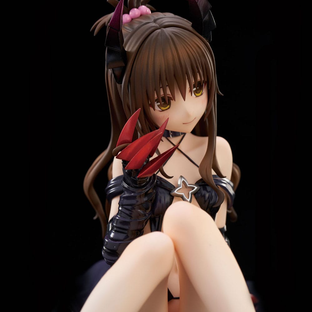 To Love-Ru Darkness PVC Statue 1/6 Yuuki Mikan Darkness Ver. Renewal Package Edition 15 cm - Preorder - ETA: 25.01.2026