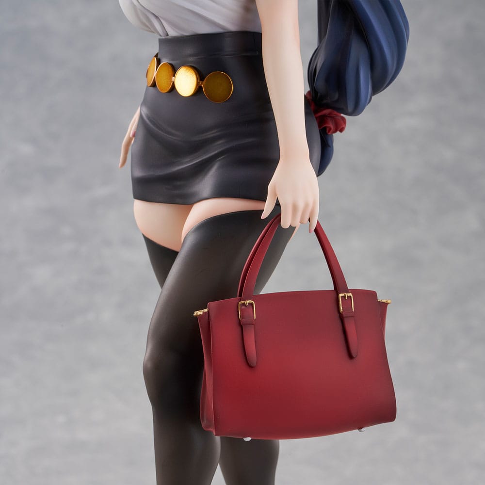 Original Character PVC Statue Yoshio Illustration "OL" 29 cm - Preorder - ETA: 30.11.2025