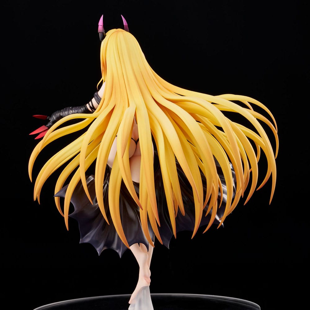 To Love-Ru Darkness PVC Statue 1/6 Golden Darkness Darkness Ver. 30 cm - Preorder - ETA: 25.12.2025