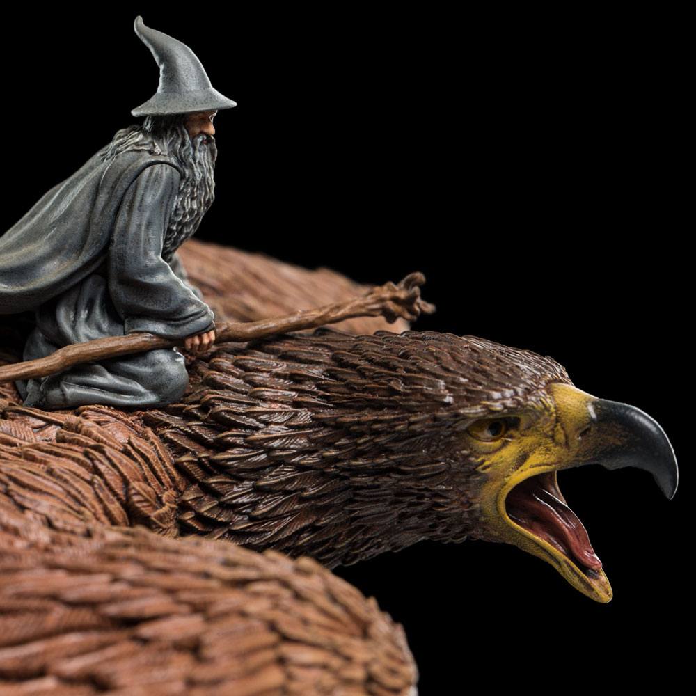 Herr der Ringe Statue Gandalf on Gwaihir 15 cm - Preorder - ETA: 06.09.2025