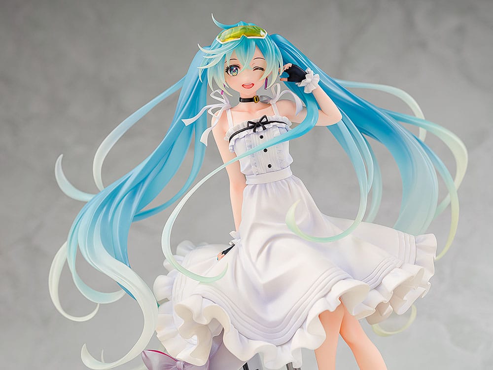 Hatsune Miku GT Project Original PVC Statue 1/7 Vacation Style Ver. 24 cm - Preorder - ETA: 25.12.2025