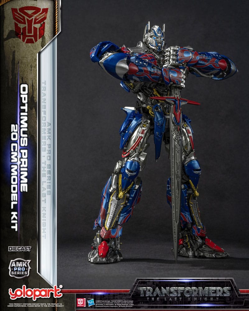 Transformers: The Last Knight AMK Pro Series Plastic Model Kit Optimus Prime (Oversea Version) 20 cm - Preorder - ETA: 06.11.2025