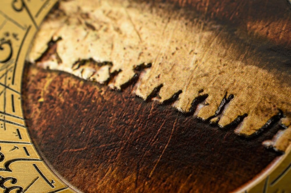 Herr der Ringe Münze mit Display-Ständer Die Gefährten - Preorder - ETA: 26.10.2026
