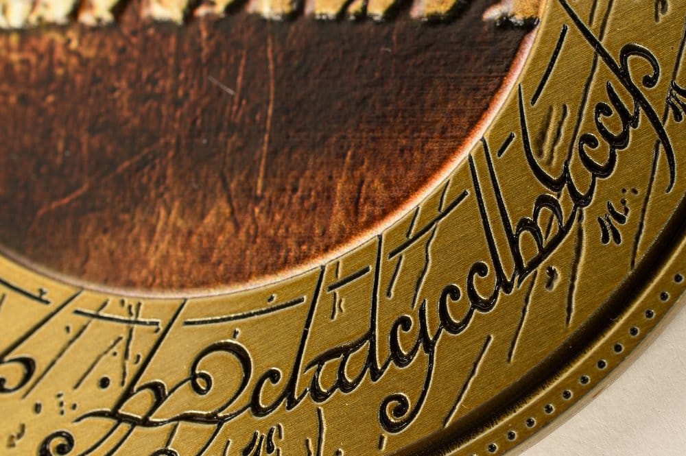 Herr der Ringe Münze mit Display-Ständer Die Gefährten - Preorder - ETA: 26.10.2026