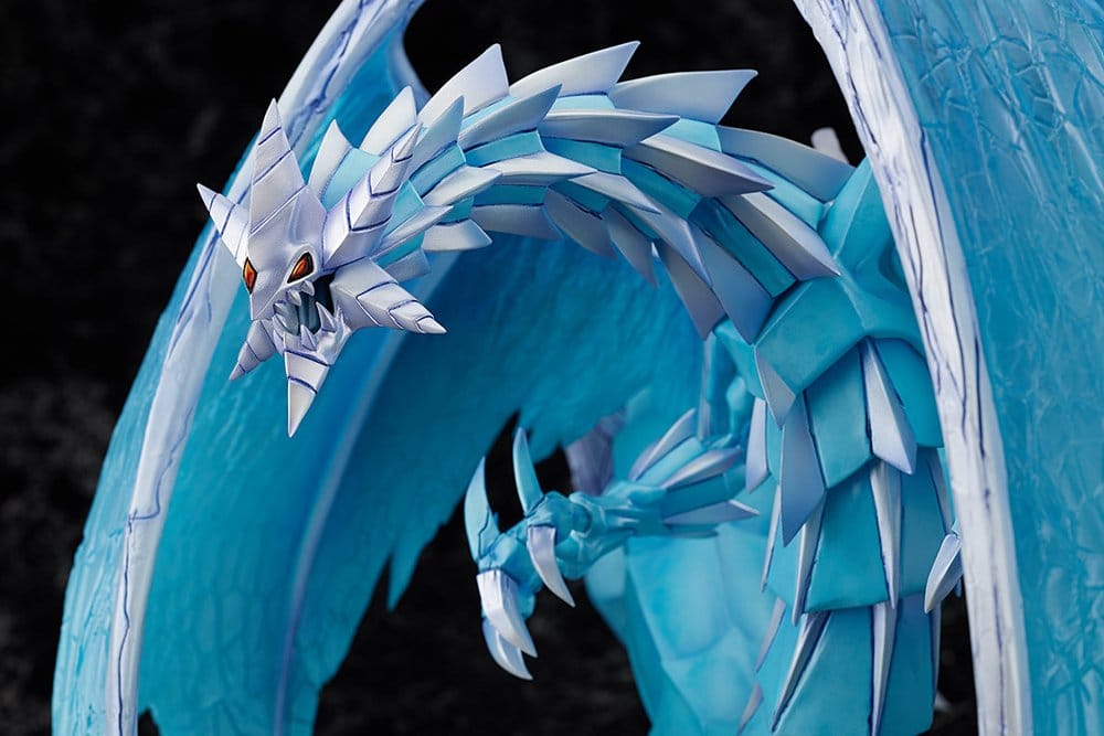 Yu-Gi-Oh! Card Game Monster Figure Collection PVC Figur Brionac, Dragon of the Ice Barrier 26 cm - Preorder - ETA: 25.02.2027