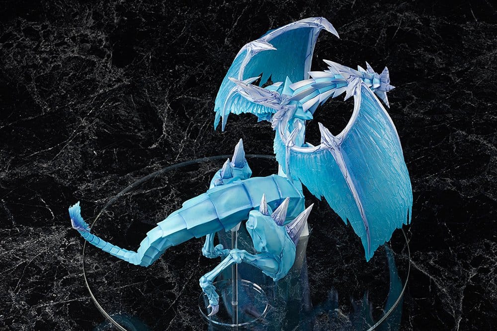 Yu-Gi-Oh! Card Game Monster Figure Collection PVC Figur Brionac, Dragon of the Ice Barrier 26 cm - Preorder - ETA: 25.02.2027