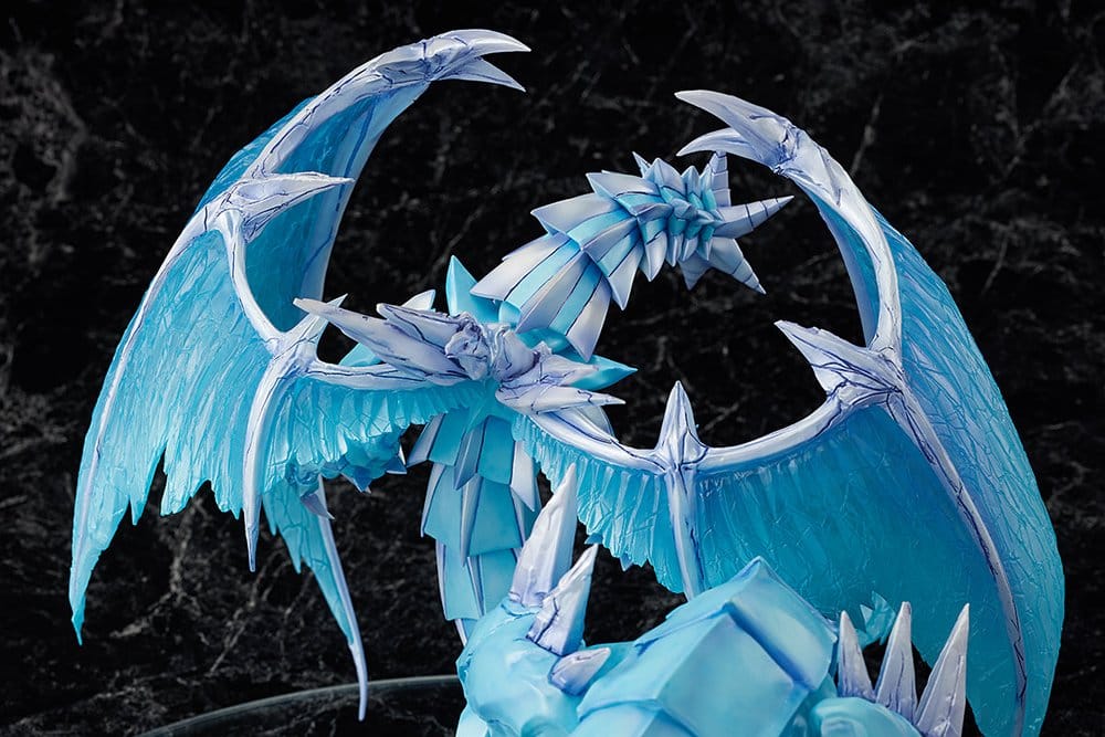 Yu-Gi-Oh! Card Game Monster Figure Collection PVC Figur Brionac, Dragon of the Ice Barrier 26 cm - Preorder - ETA: 25.02.2027