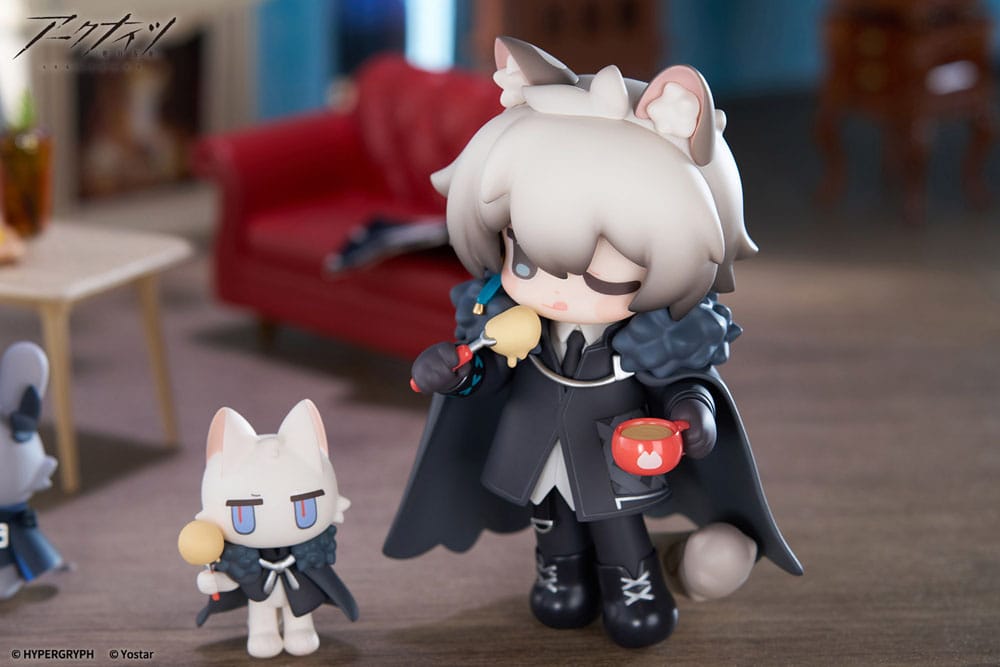 Arknights Would You Like A Dessert? Mini Series PVC Statue SilverAsh 10 cm     - Preorder - ETA: 25.11.2026