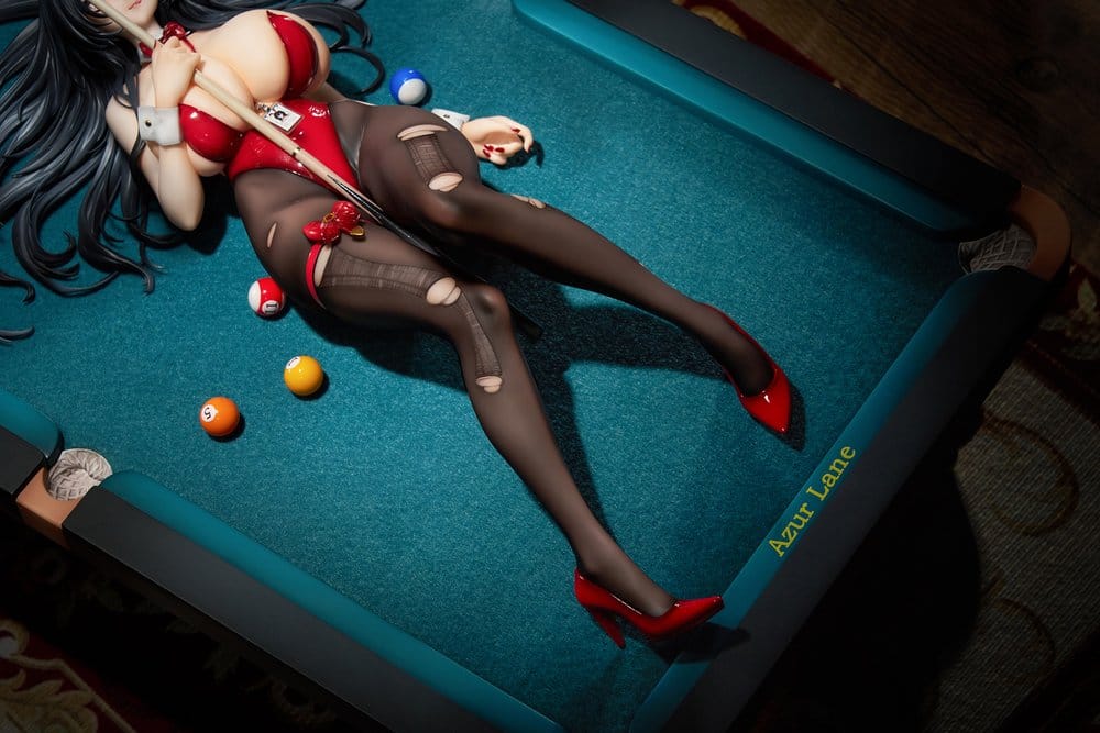 Azur Lane PVC Statue 1/7 Taihou Fun on the Baize Ver. 27 cm                      - Preorder - ETA: 25.03.2027