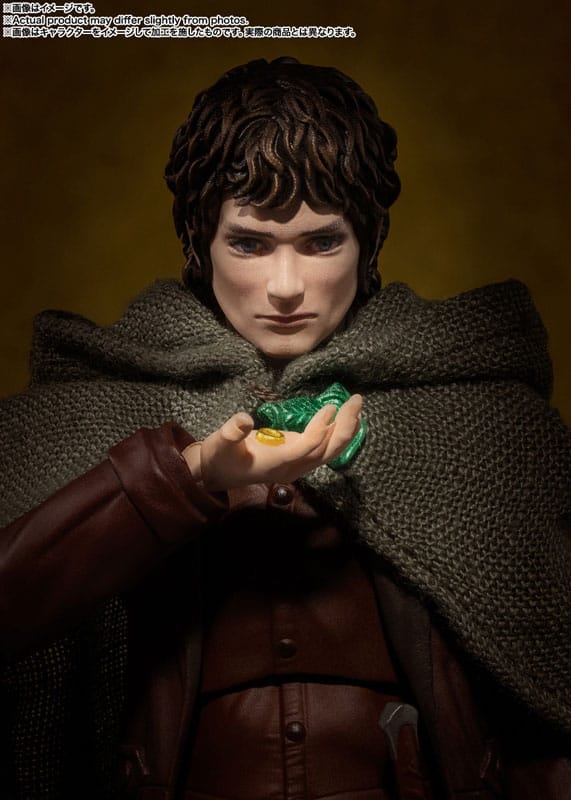 Herr der Ringe S.H. Figuarts Actionfiguren Frodo Beutlin & Gollum    - Versand: 5-7 Tage nach Bestellung