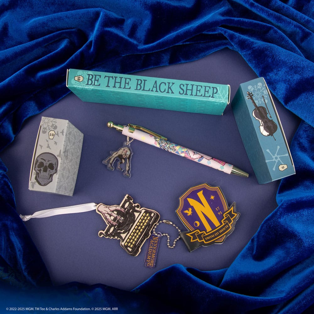Wednesday Adventskalender Deluxe 2025 - Versand: 7 Tage nach Bestellung