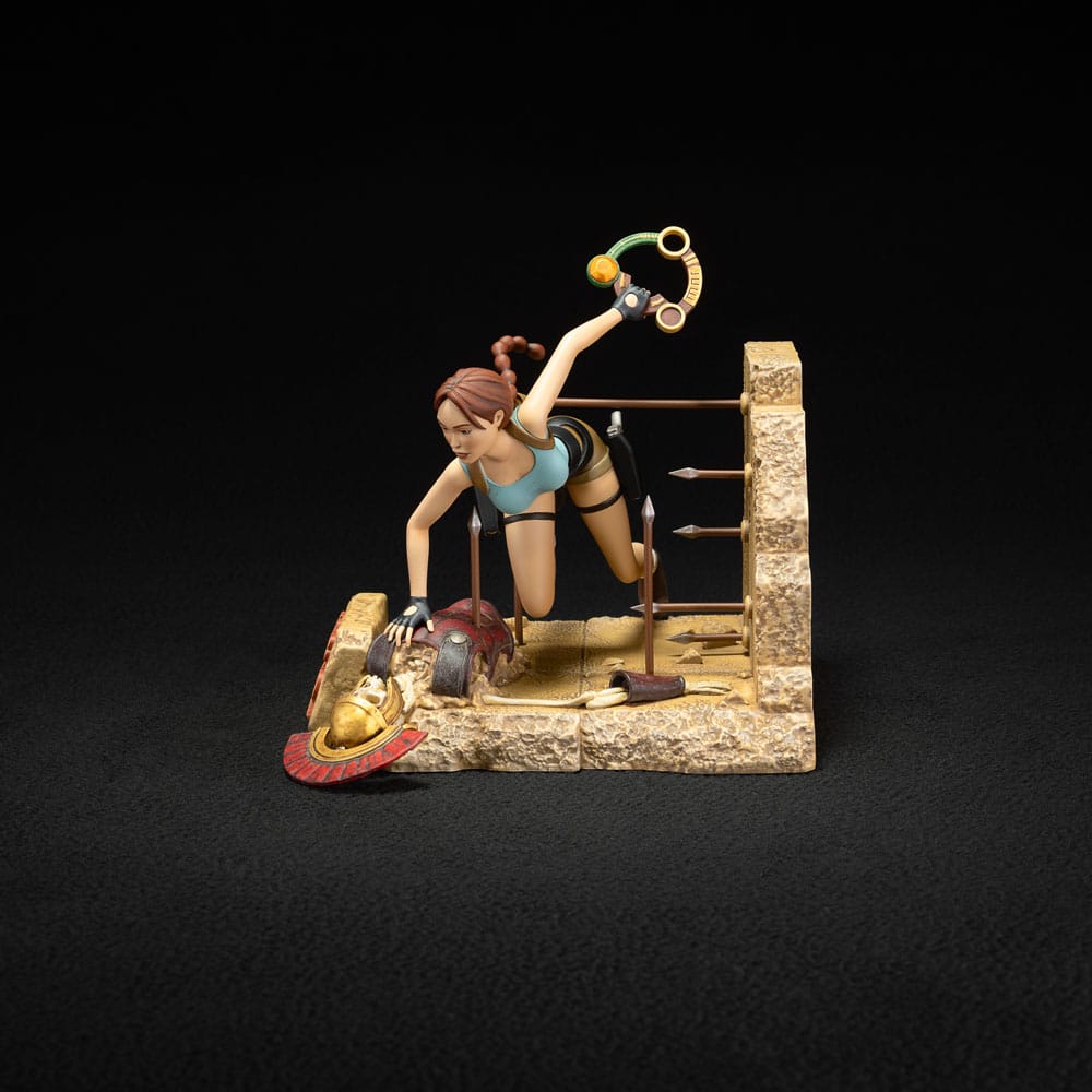 Tomb Raider 1996 PVC Statue Lara Croft Classic Era 17 cm  - Versand: 5-7 Tage nach Bestellung