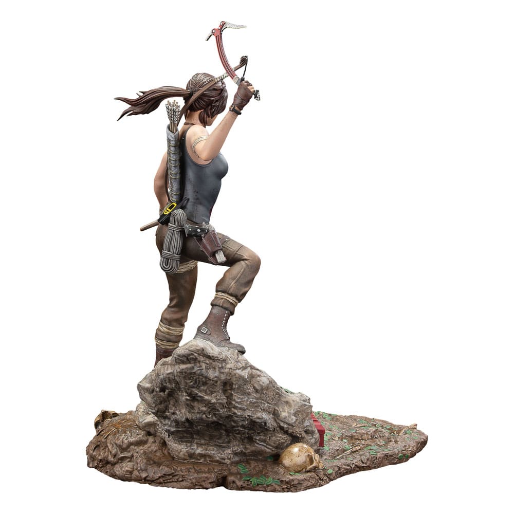 Tomb Raider PVC Statue Lara Croft Survivor Era 33 cm    - Preorder - ETA: 20.11.2025