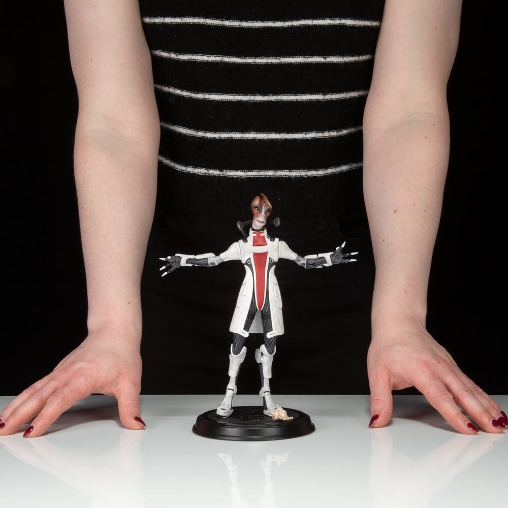 Mass Effect PVC Figur Mordin Solus 23 cm - Preorder - ETA: 25.01.2027