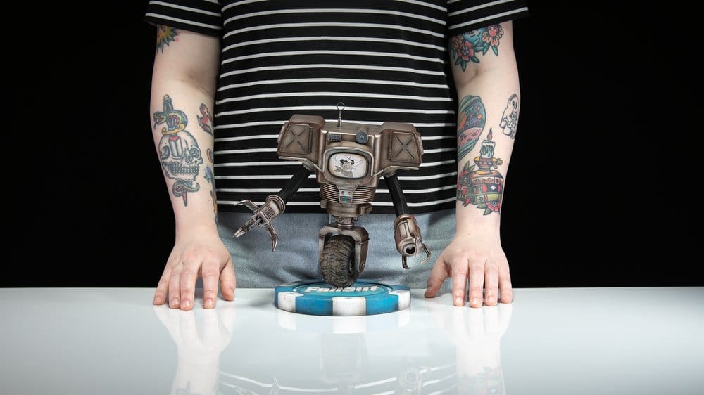 Fallout (Amazon) PVC Figur Victor the Securitron 25 cm - Preorder - ETA: 23.04.2027