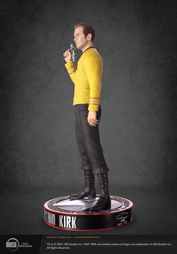 Star Trek Musuem Statue 1/3 Captain James T Kirk 64 cm - Versand: 5-7 Tage nach Bestellung