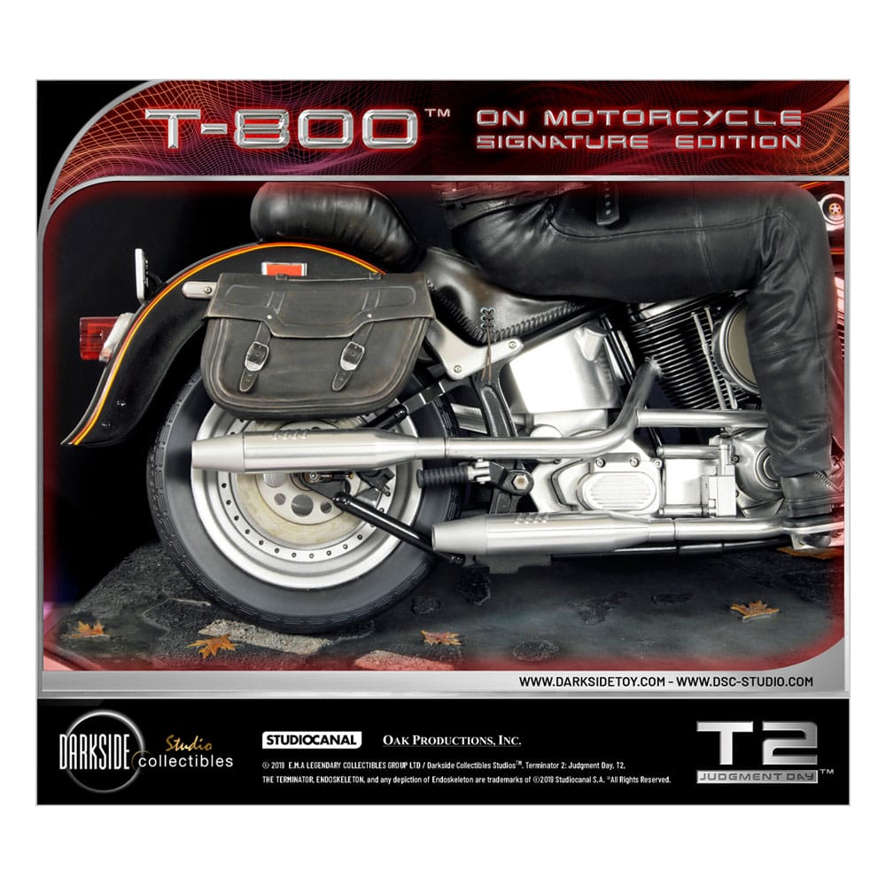 Terminator 2 Statue T-800 On Motorcycle Limited Signature Edition Exclusive 70 cm - Preorder - ETA: 26.11.2025
