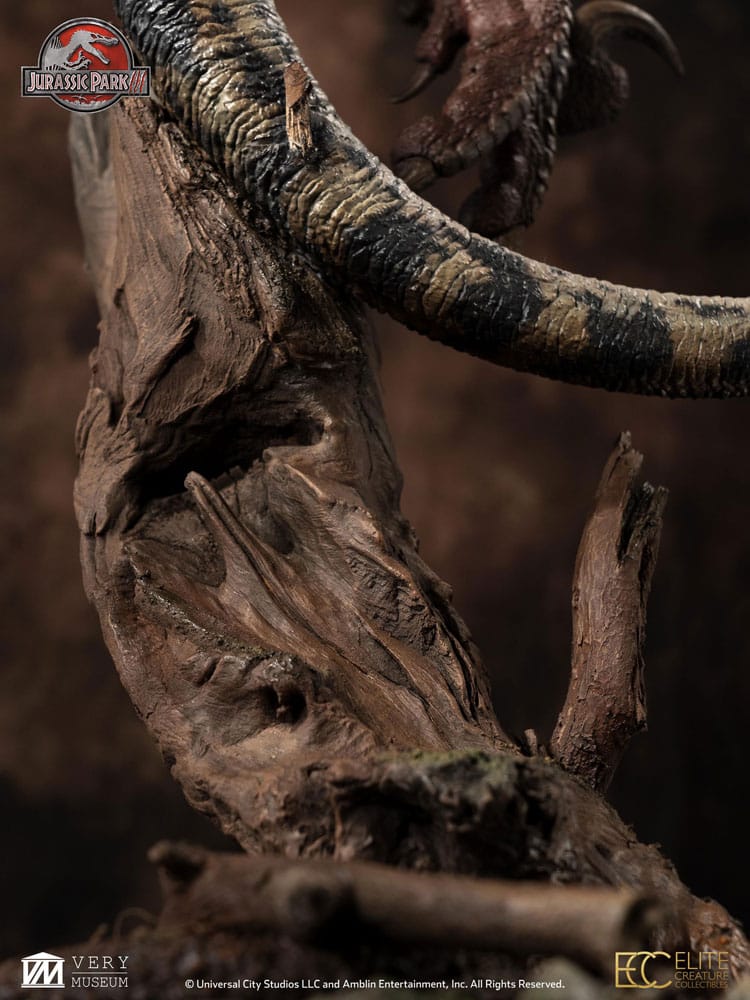 Jurassic Park III Maquette 1/4 Female Velociraptor White Queen 103 cm  - Preorder - ETA: 25.11.2026