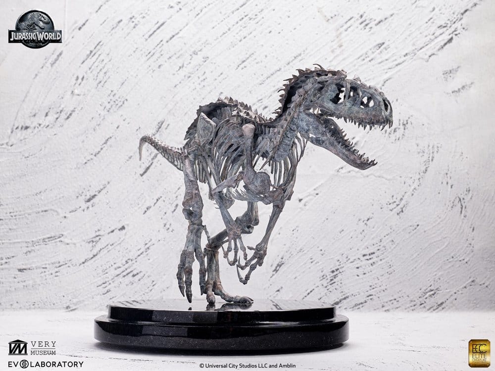 Jurassic World Statue 1/24 Indominus Rex Skeleton Bronze 24 cm - Preorder - ETA: 25.05.2027