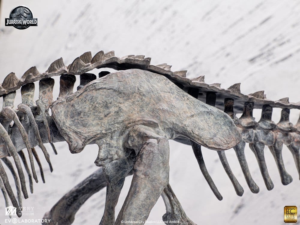 Jurassic World Statue 1/24 Indominus Rex Skeleton Bronze 24 cm - Preorder - ETA: 25.05.2027