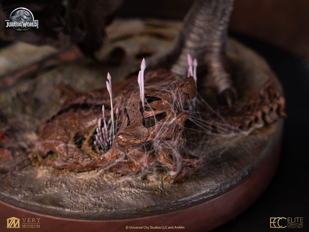 Jurassic World Statue 1/12 Indominus Rex 139 cm - Preorder - ETA: 25.08.2027