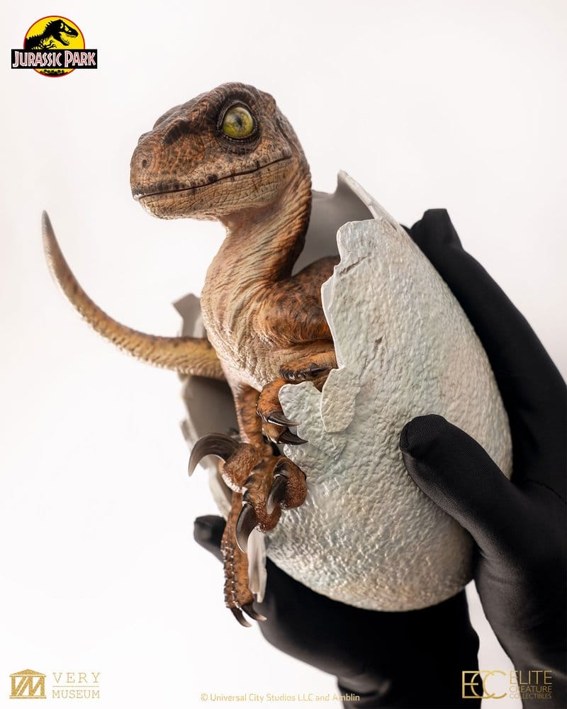 Jurassic Park Replik Velociraptor Hatching Egg 24 cm - Preorder - ETA: 25.08.2027