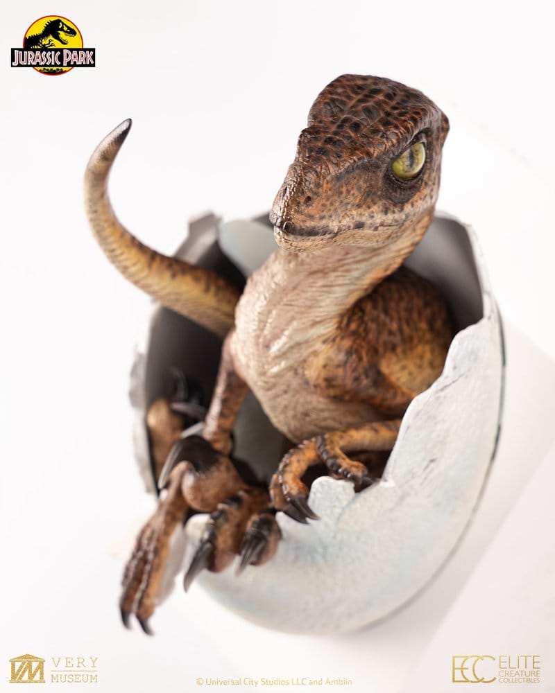 Jurassic Park Replik Velociraptor Hatching Egg 24 cm - Preorder - ETA: 25.08.2027