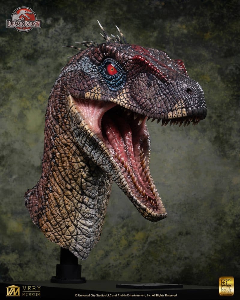 Jurassic Park III Life Size Büste Male Alpha Velociraptor "Blood Knight" 83 cm - Preorder - ETA: 25.08.2027