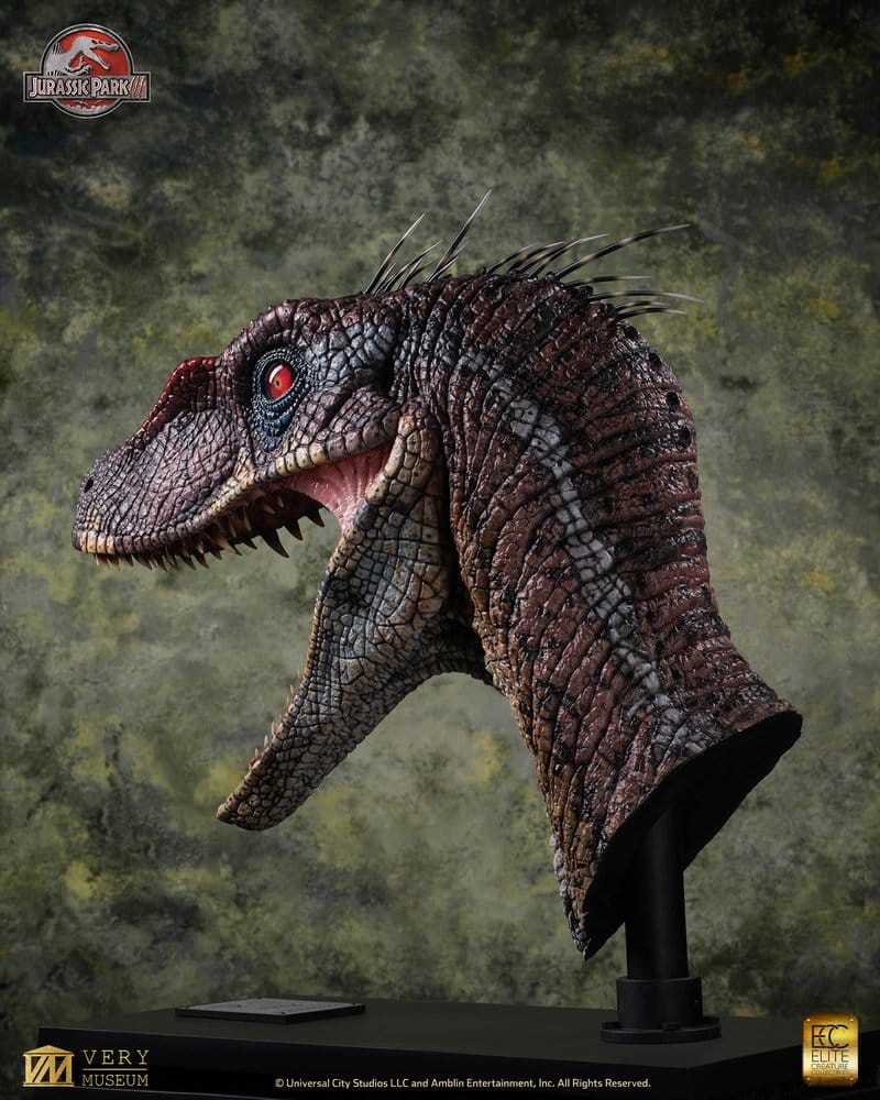 Jurassic Park III Life Size Büste Male Alpha Velociraptor "Blood Knight" 83 cm - Preorder - ETA: 25.08.2027