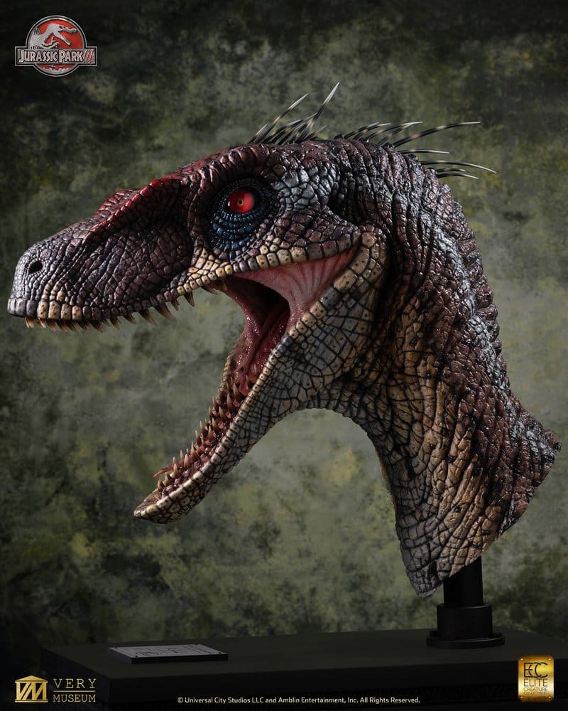 Jurassic Park III Life Size Büste Male Alpha Velociraptor "Blood Knight" 83 cm - Preorder - ETA: 25.08.2027