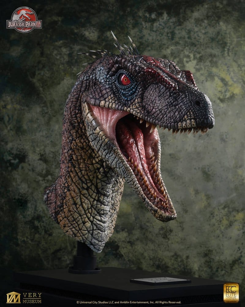 Jurassic Park III Life Size Büste Male Alpha Velociraptor "Blood Knight" 83 cm - Preorder - ETA: 25.08.2027