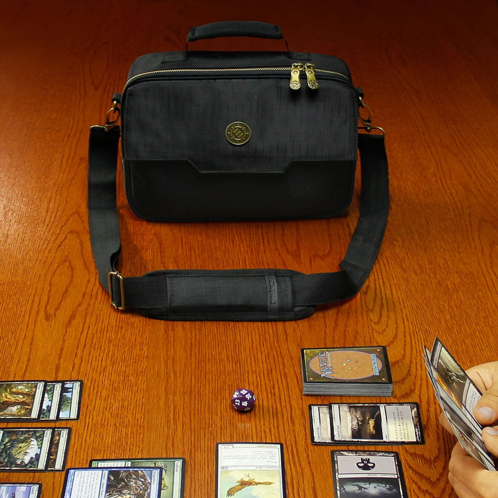 Enhance TCG Series Trading Card Case - Preorder - ETA: 17.10.2025